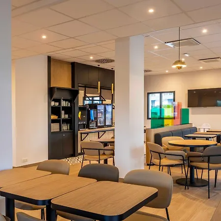 B&B Hotel Bastia Hotel 3*