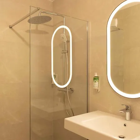 B&B Hotel Bastia 3*